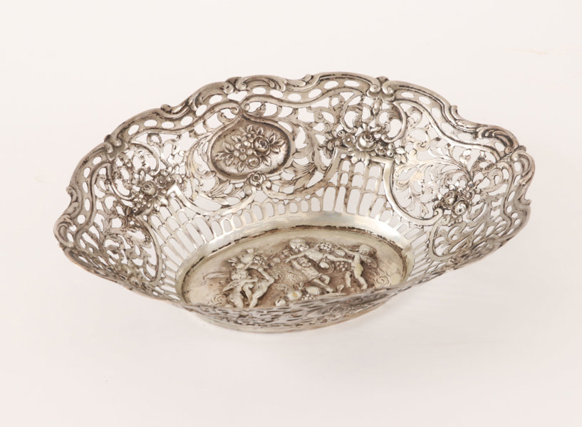 Skål i silver, barockstil, 1900-tal