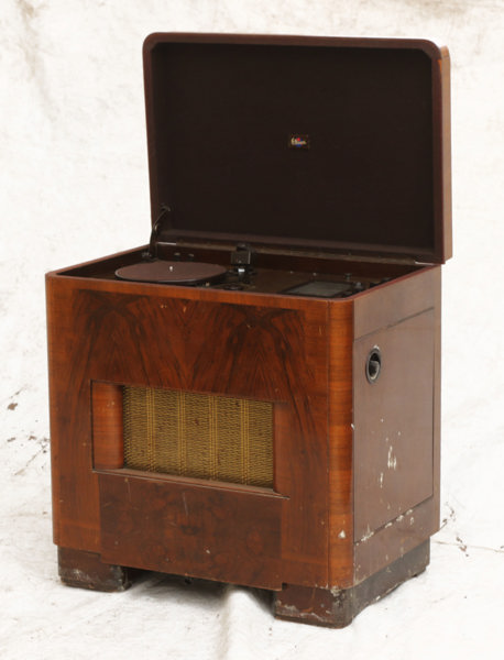 Radiomöbel, 1930-tal
