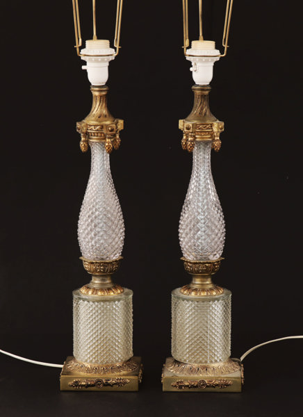 Bordslampor ett par, gustaviansk stil, 1900-talets andra hälft