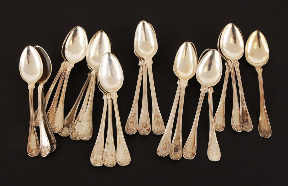 Teskedar 23st, silver, "Gammal Fransk", 18/1900-tal