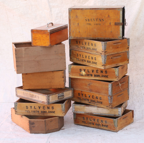 Trälådor 14st, bl.a. Sylvéns Borlänge