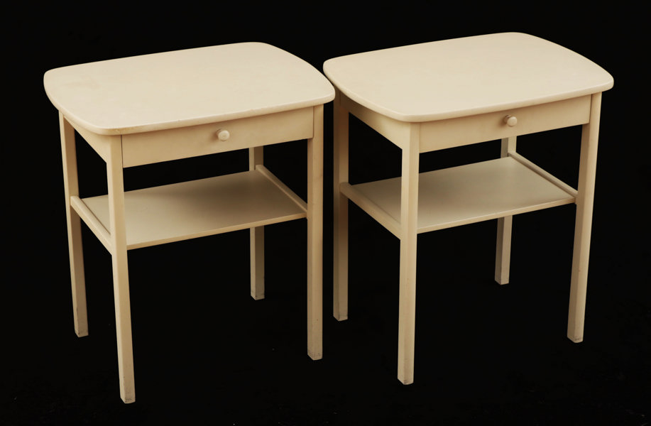 Nattduksbord ett par, 1900-talets andra hälft