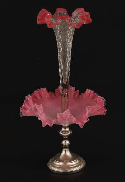 Skål med strutvas, omkring år 1900