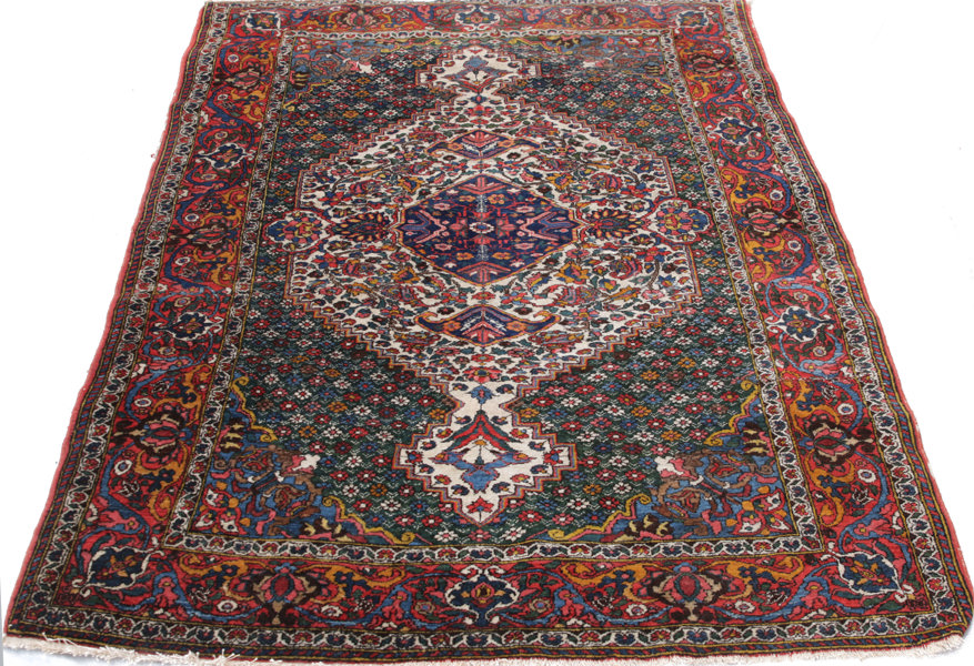 Handknuten matta, orientalisk