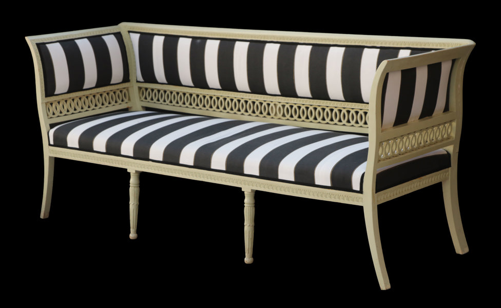 Soffa, gustaviansk stil, 1900-talets början