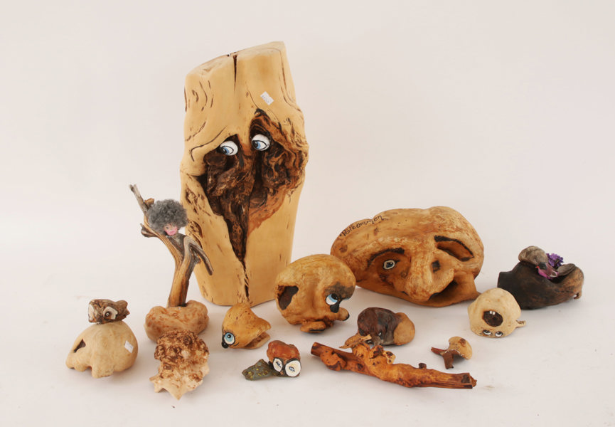 Parti träskulpturer