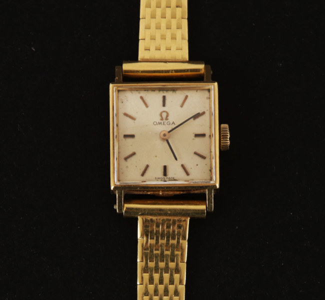 Damarmbandsur i 18k, Omega