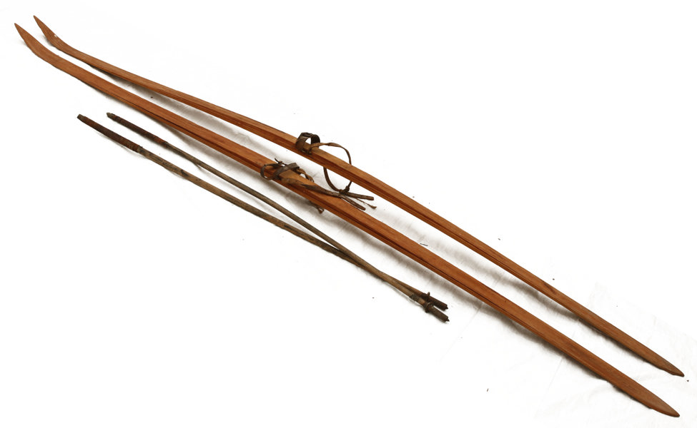 Skidor ett par, allmoge, 18/1900-tal