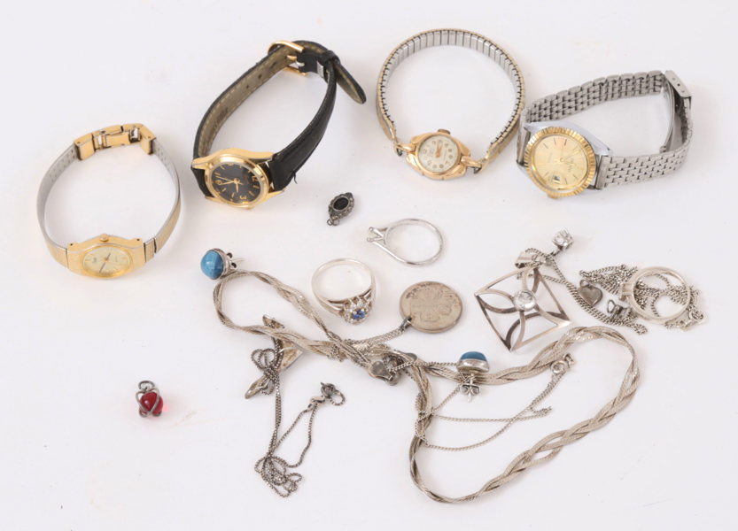 Parti smycken, bl.a. silver