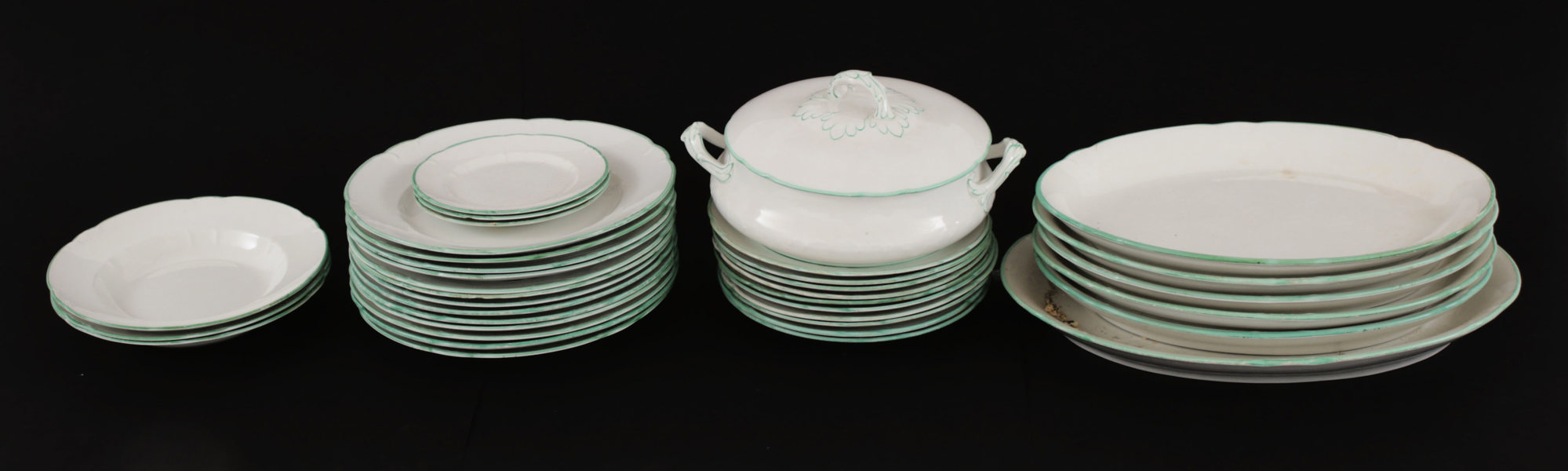 Matservisdelar, Gustafsberg, omkring år 1900