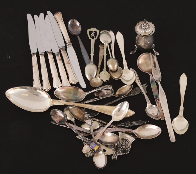 Parti silverföremål