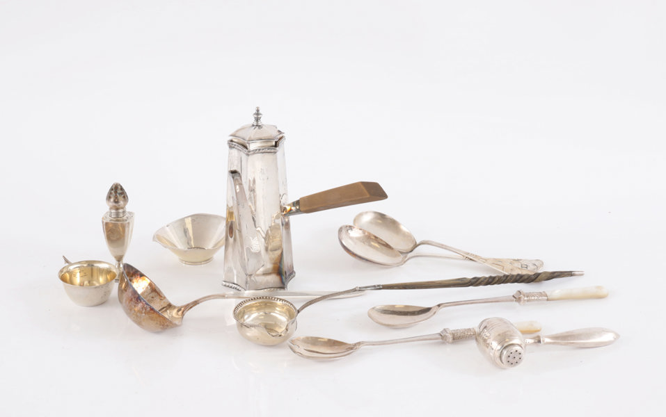 Parti silver- och nysilverföremål