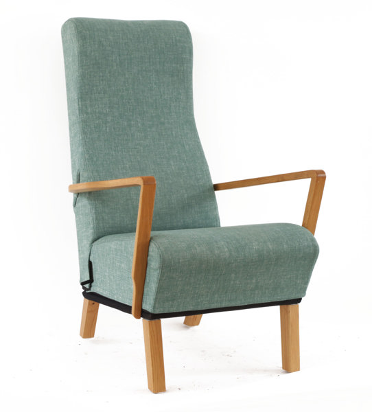 Fåtölj, "Seat Up", Lars Åke Klasson för OH Sjögren, daterad 2019