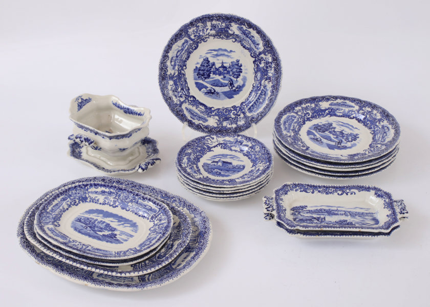 Matservisdelar, "Svenska Slott", Rörstrand, 1900-talets första hälft