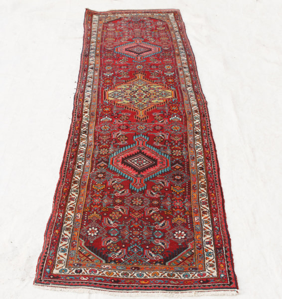 Handknuten matta, orientalisk