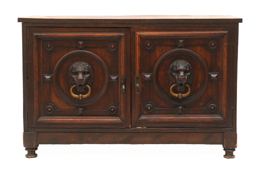 Sideboard, 1900-talets början