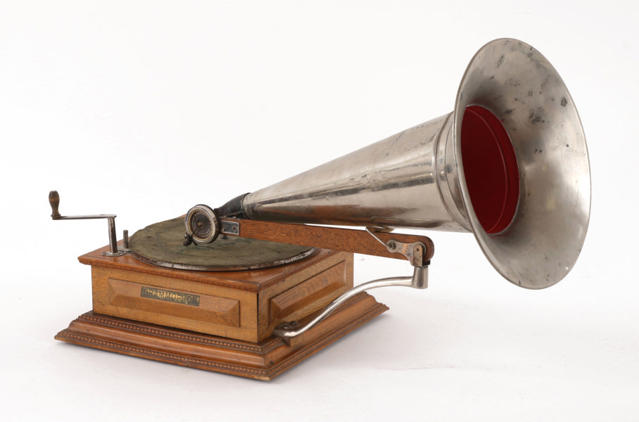 Trattgrammofon, Deutsche Grammophon, Hannover, 1900-talets början