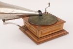 Trattgrammofon, Deutsche Grammophon, Hannover, 1900-talets början