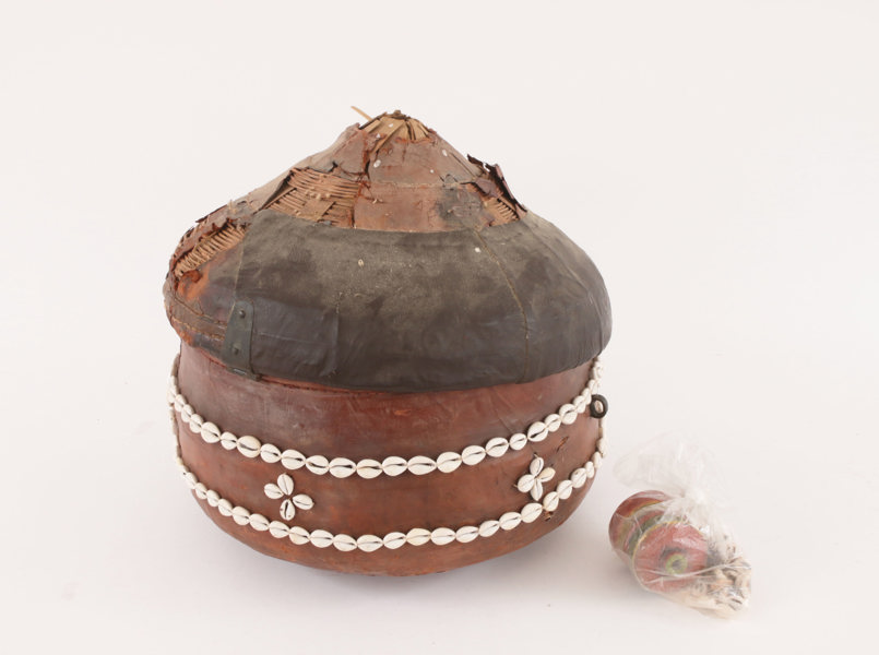 Korg med lock, Afrika