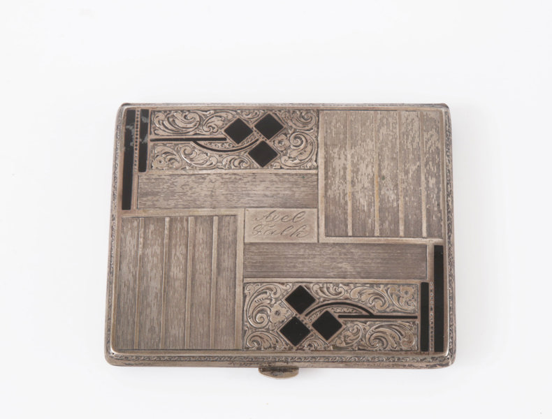 Cigarettetui i silver, 1900-talets första hälft