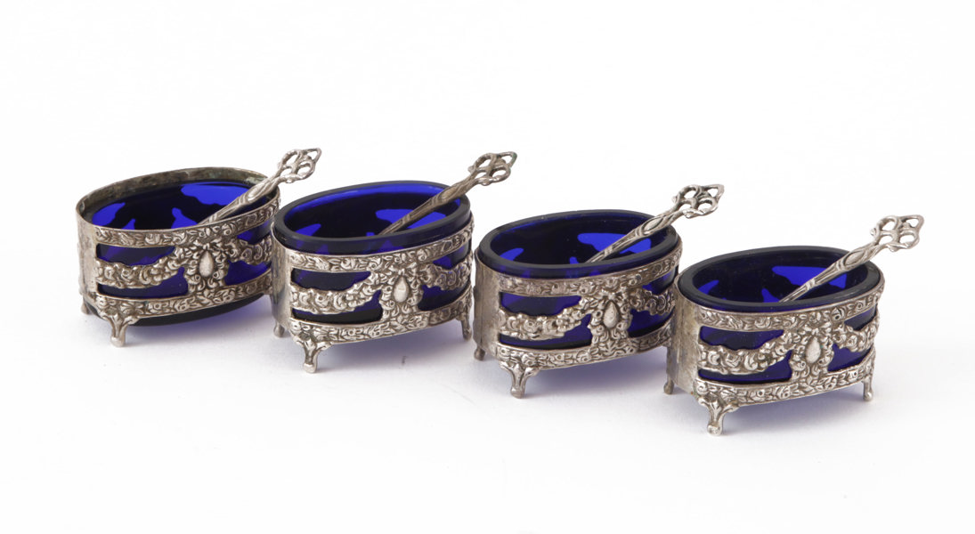 Saltkar 4st, gustaviansk stil, 1900-tal