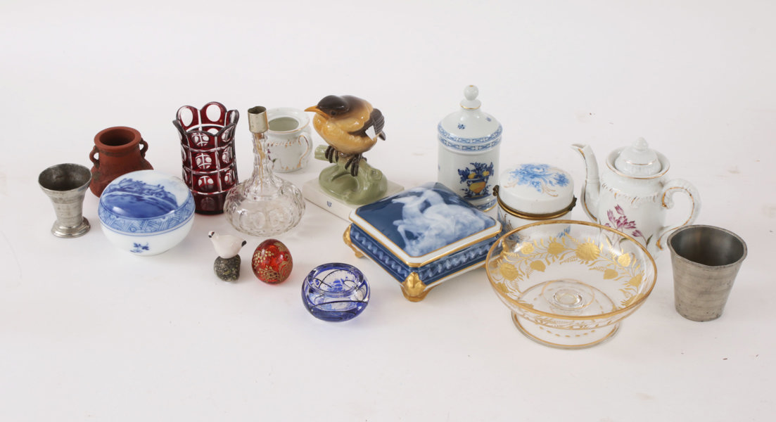 Parti glas, porslin, m.m.