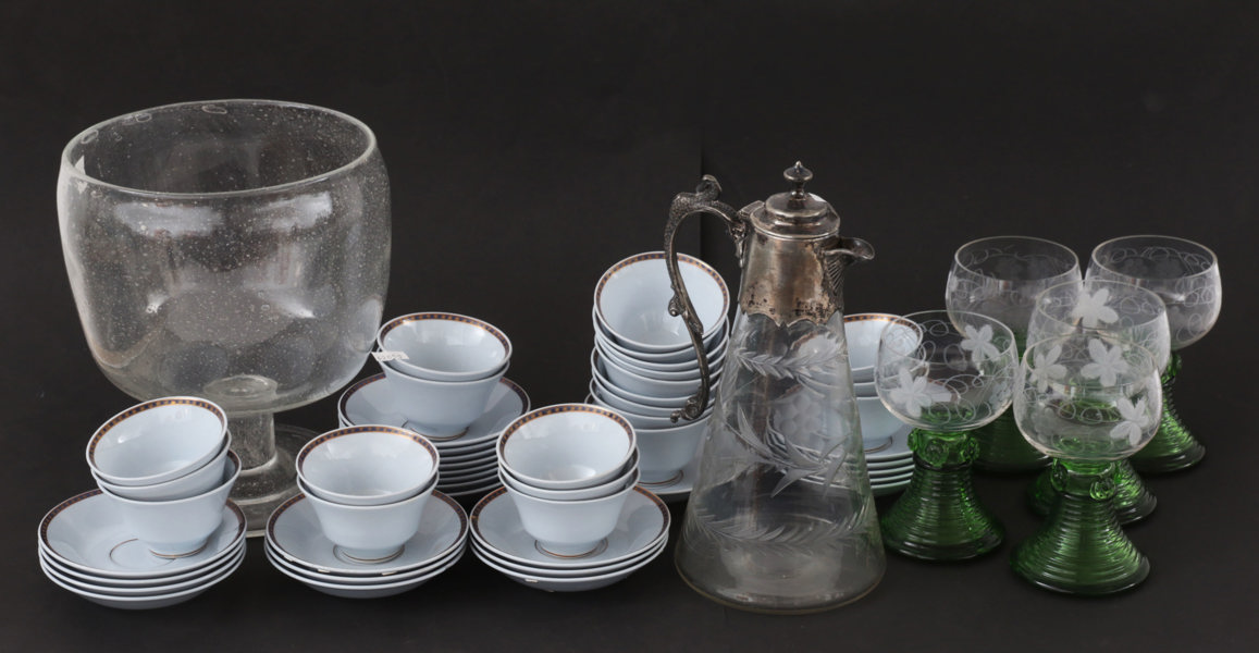 Parti glas och porslin