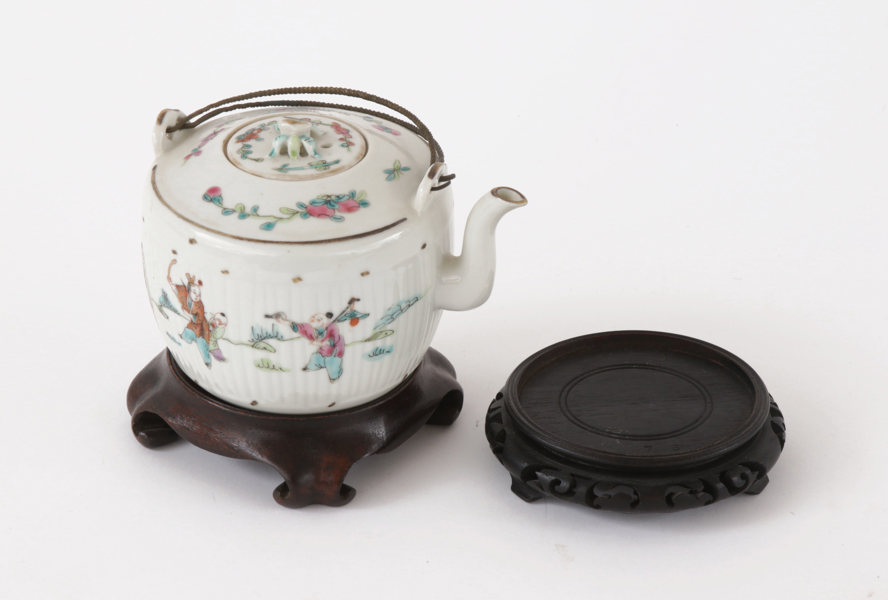 Tekanna, Kina, 1900-talets första del