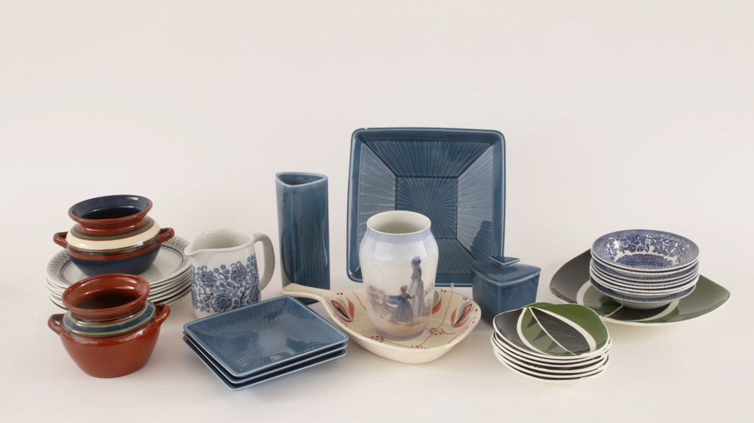 Parti keramik och porslin