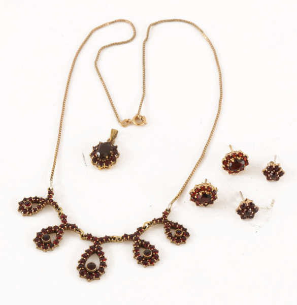 Granatsmycken 6 delar