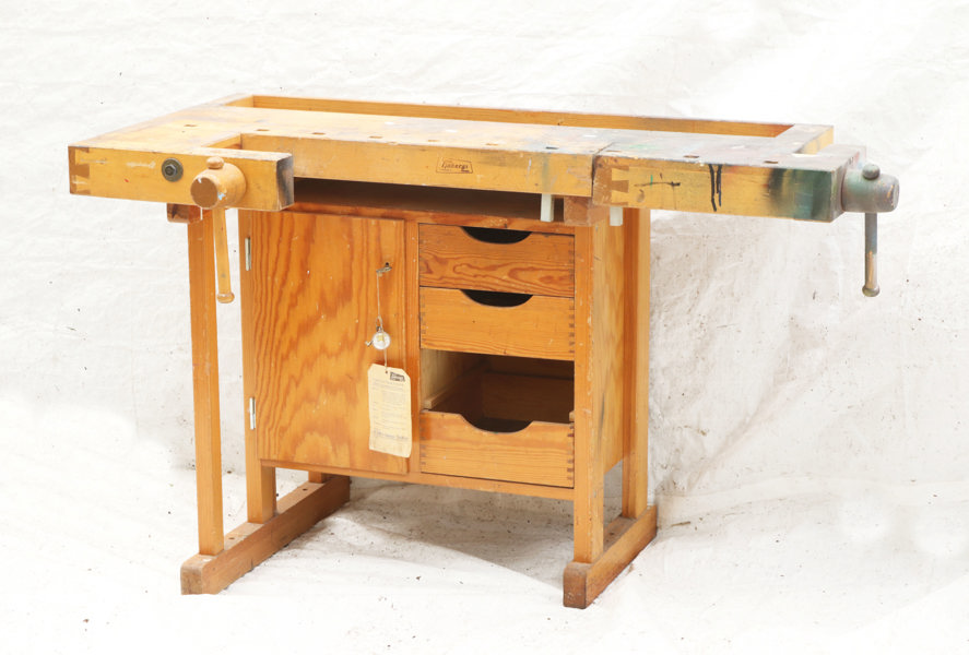 Hyvelbänk, Sjöbergs