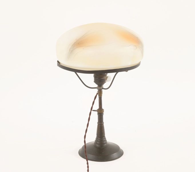 Bordslampa, 1900-talets första hälft