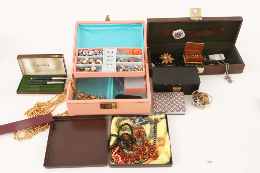 Parti bijouterier, m.m. bl.a. silver