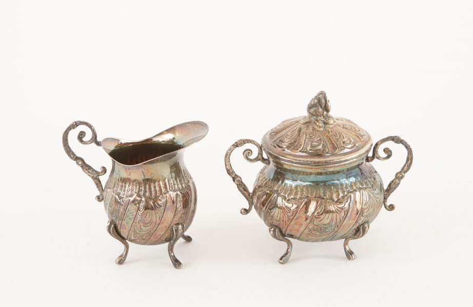 Sockerskål och gräddkanna, silver, rokokostil, 1900-tal