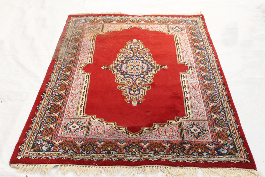 Handknuten matta, orientalisk