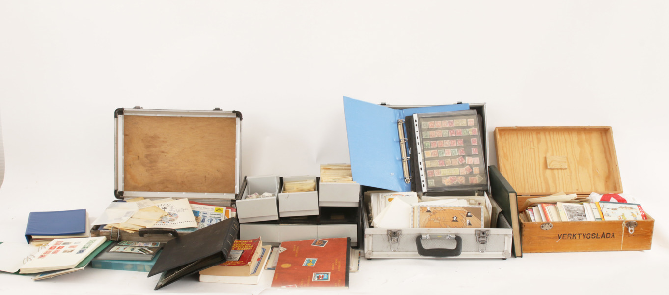 Parti frimärken, m.m.