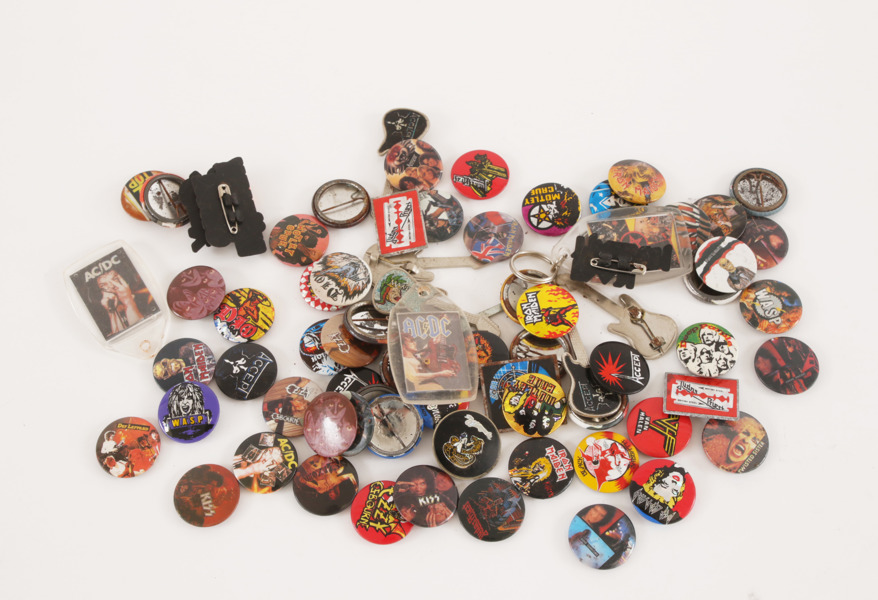 Parti pins, bl.a. England