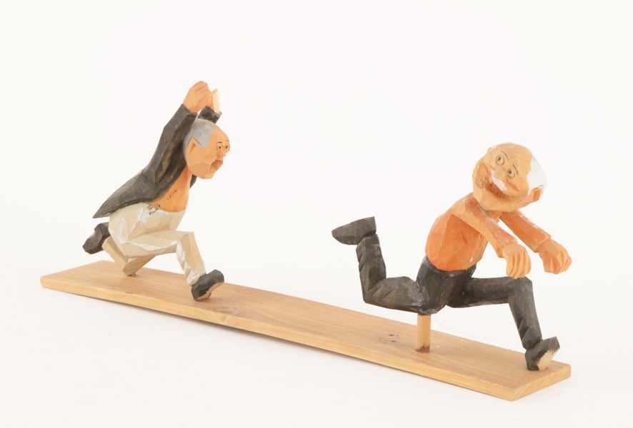 Träskuren figurgrupp