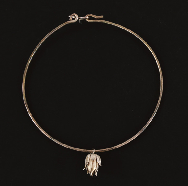 Halsband med hänge, silver, Stöt Britt-Inger Loman