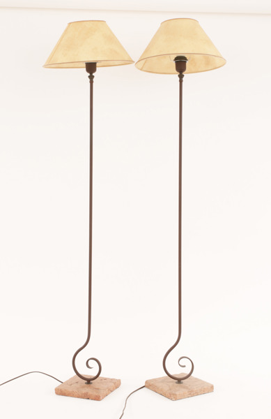 Golvlampor ett par, Gielle Uno, "Gilda", Italien