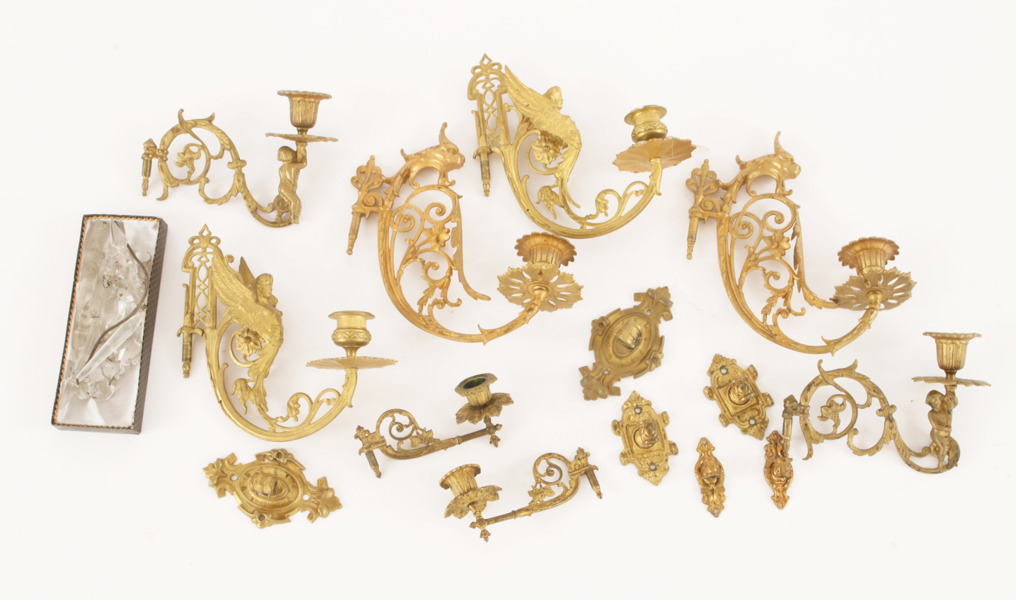 Parti väggappliquer och ljusarmar, 1800-talets första hälft