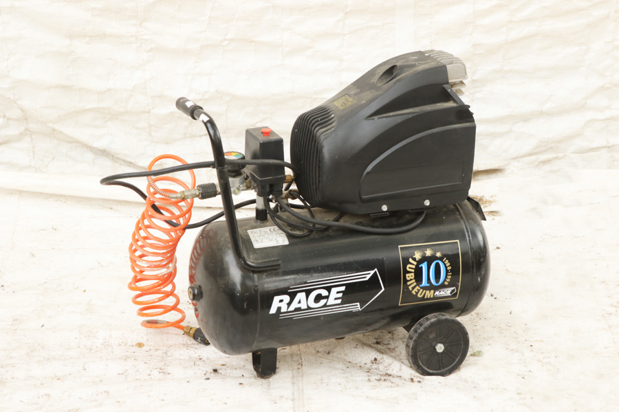 Kompressor, Race, Italien