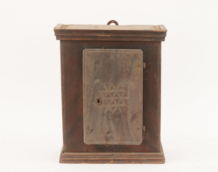 Väggskåp, allmoge, 1800-tal