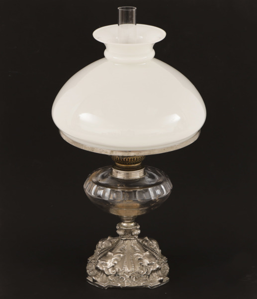 Bordsfotogenlampa, omkring år 1900