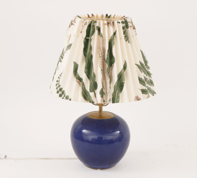 Bordslampa, tillverkad av qianlong-bojan, 1700-tal