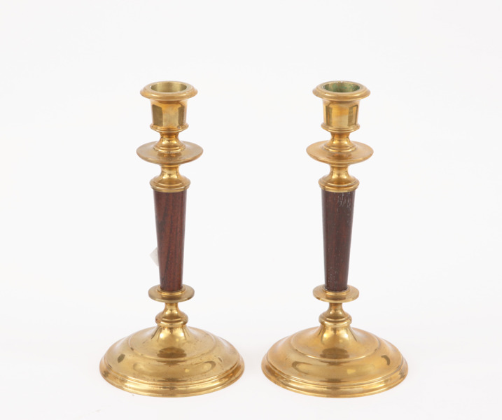 Ljusstakar ett par, Skultuna