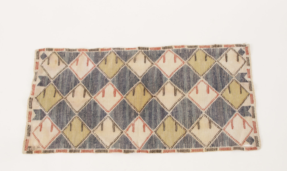 Duk, "Linneknoppen", Märta Måås-Fjetterström