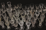 Parti snaps- och starkvinsglas, bl.a. 18/1900-tal