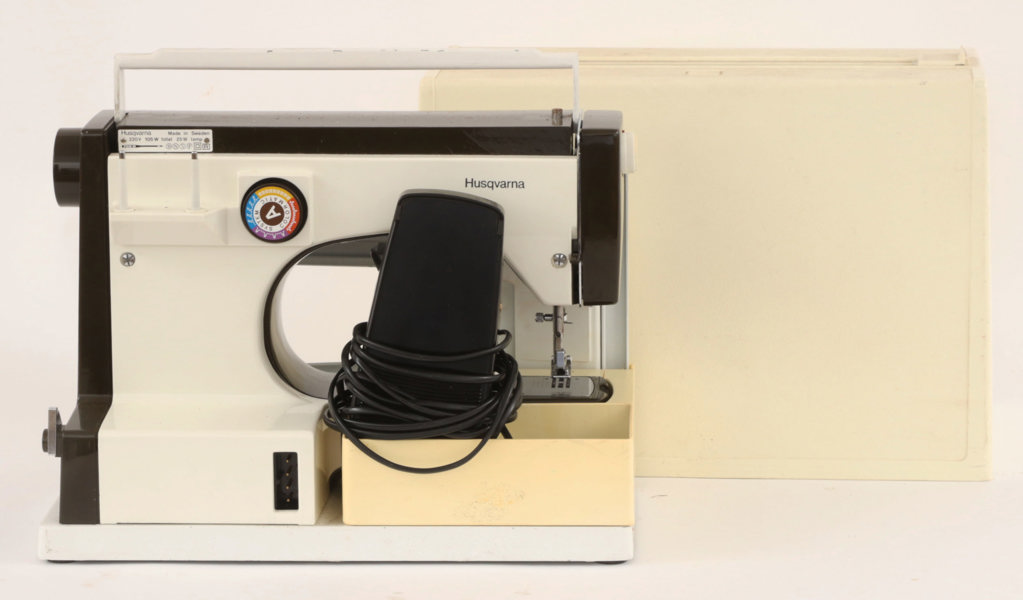 Symaskin, Husqvarna 2000
