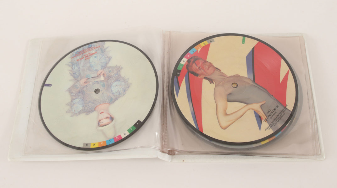 Album med 10st singlar, "Fashions", David Bowie